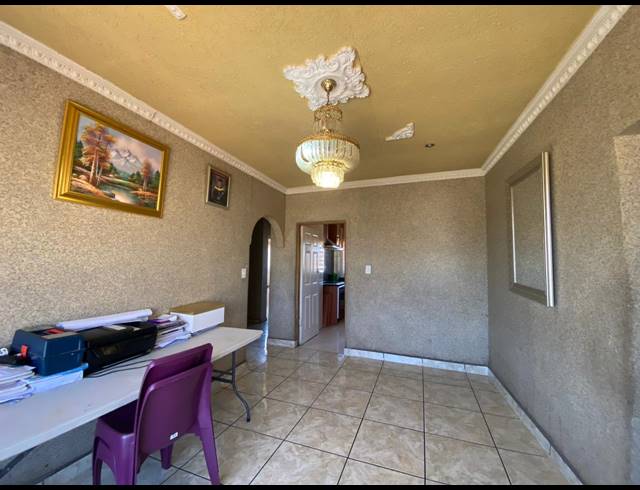 4 BEDROOM HOUSE FOR SALE IN STEEL PARK